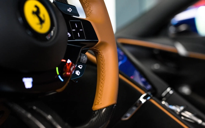 Ferrari Roma cena 299000 przebieg: 11528, rok produkcji 2022 z Ożarów Mazowiecki małe 466